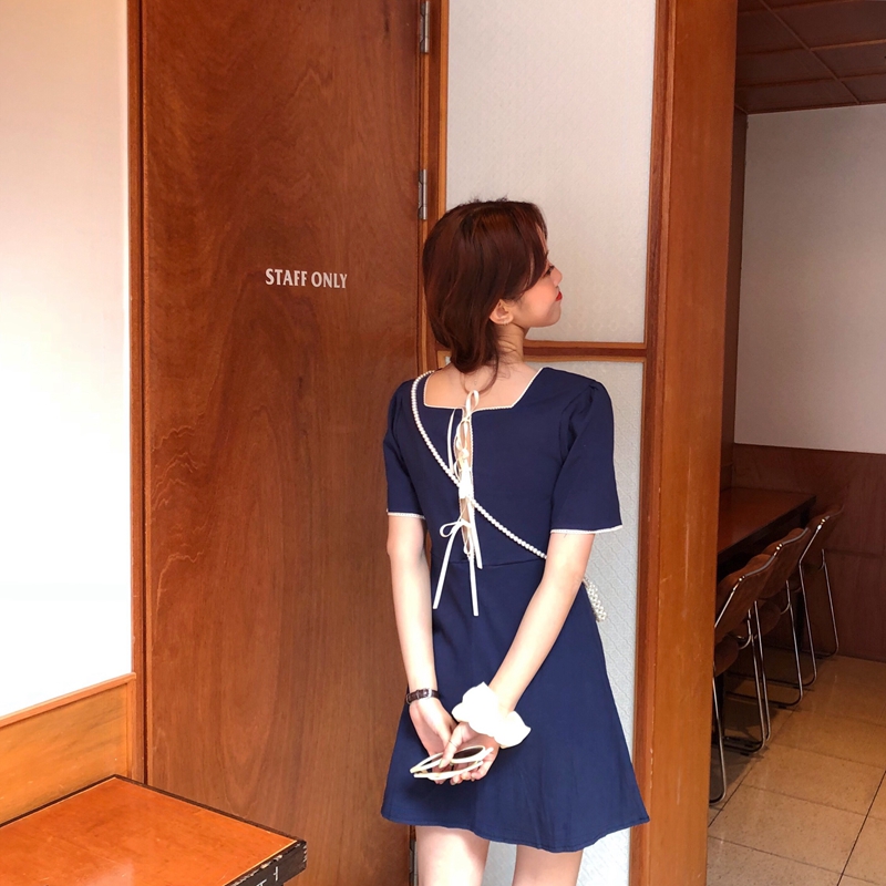 VK旗艦店 韓系時尚小露背滾邊氣質短袖洋裝