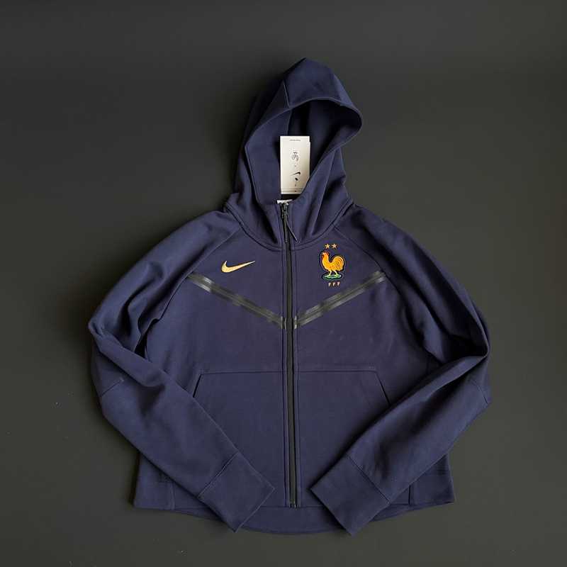 Nike Women's French National Team Tech Fleece Player Edition Windrunner Travel Jacket Nike Women's French National Team Tech Fleece Player Edition Windrunner Travel Jacket