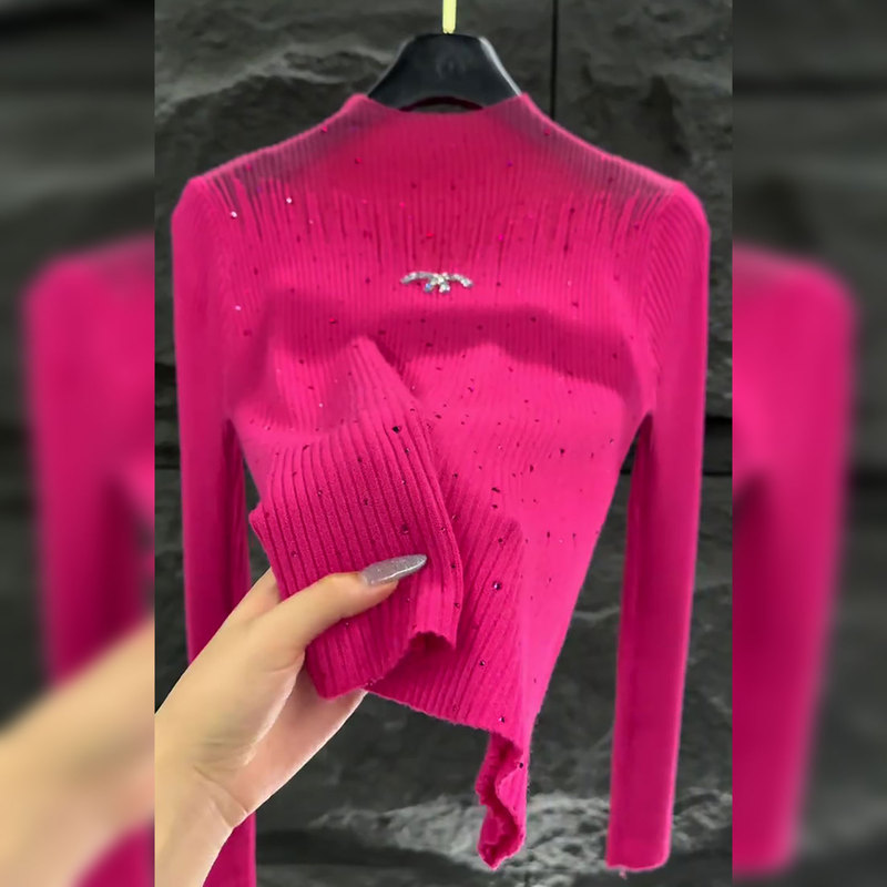 Designed Pink Half-High Collar Long-Sleeve Sequin Knit Base Shirt for Women, Early Autumn 2025, Slim-Fit and Flattering Sweater Top