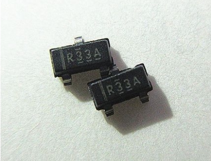 The new REF3312AIDBZR REF3312AIDBZ REF3312AIDBZ REF3312AIDBZT screen printing R333A