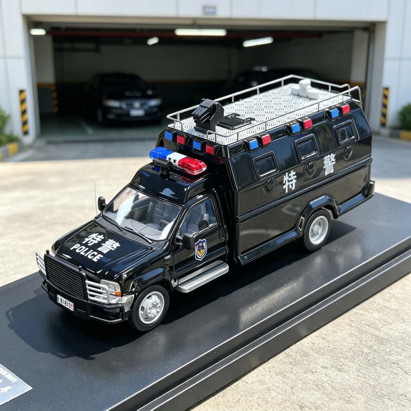 Beijing Hec Limited Model Craft 1:64 Ford F550 Swat Anti-Explosion Transport Vehicle Alloy Model Car