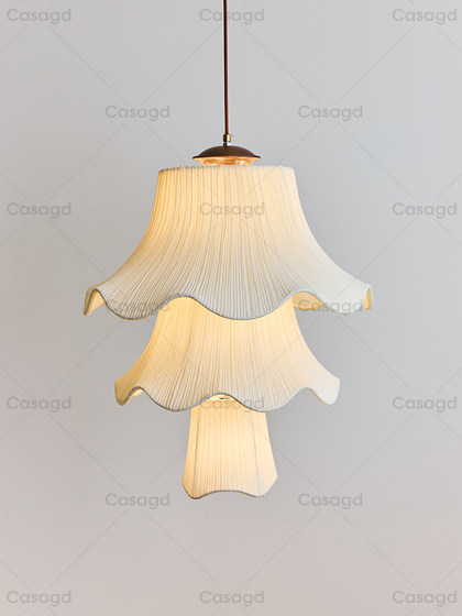 Vintage-Style Original Design Silk and Bamboo Chandelier for Master Bedroom, ins Style Fashionable Wind Chime Fabric Vintage Lighting Casagd