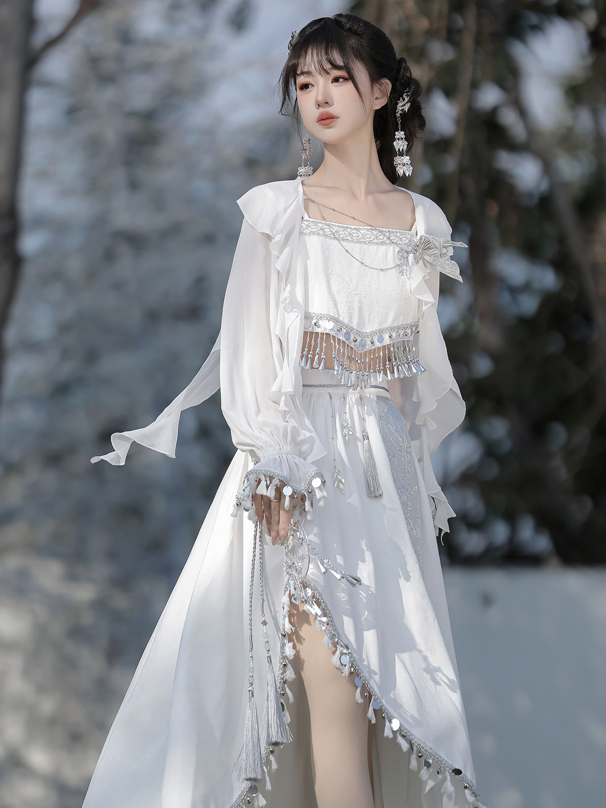 Китайцы одежда наборы 锦慕汉服[白银]苗疆少女白色异域风苗族元素服装民族风汉元素套装