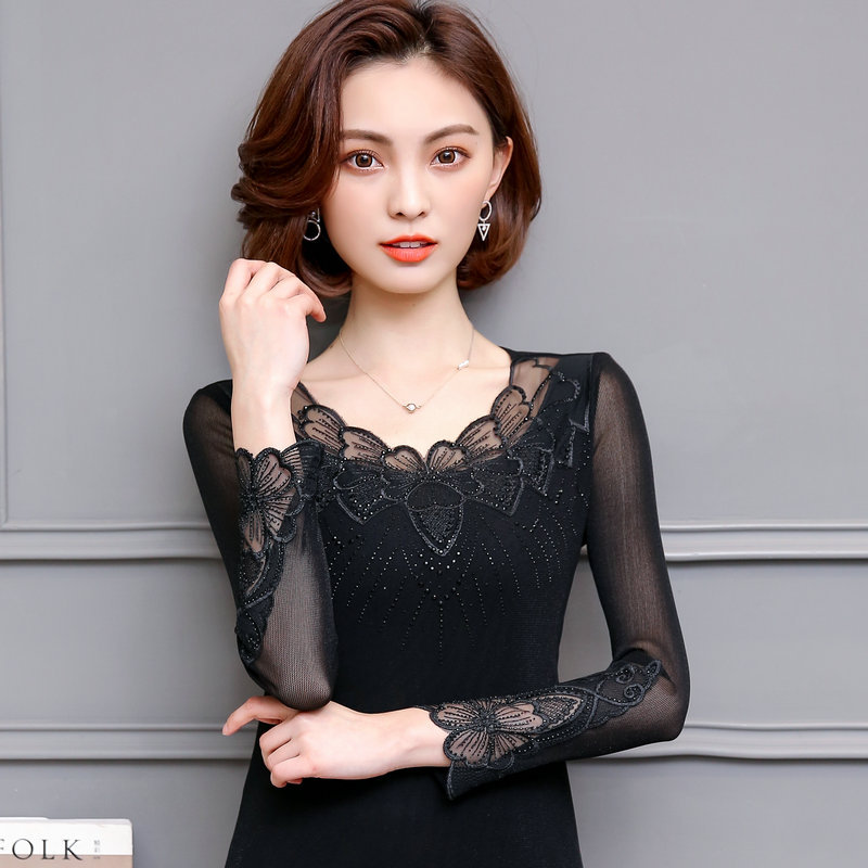 Lace Base Shirt for Women, Long-Sleeved, 2026 Autumn New Style, Versatile Mesh Black Top, Low-Neck Shiny Silk T-Shirt