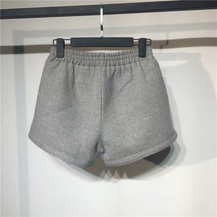 Mát mẻ phiên bản Hàn Quốc của quần short len ​​dày nữ mùa đông 2018 mới cao eo rộng quần ống rộng sang trọng mặc ngoài quần ủng thoi trang cong so