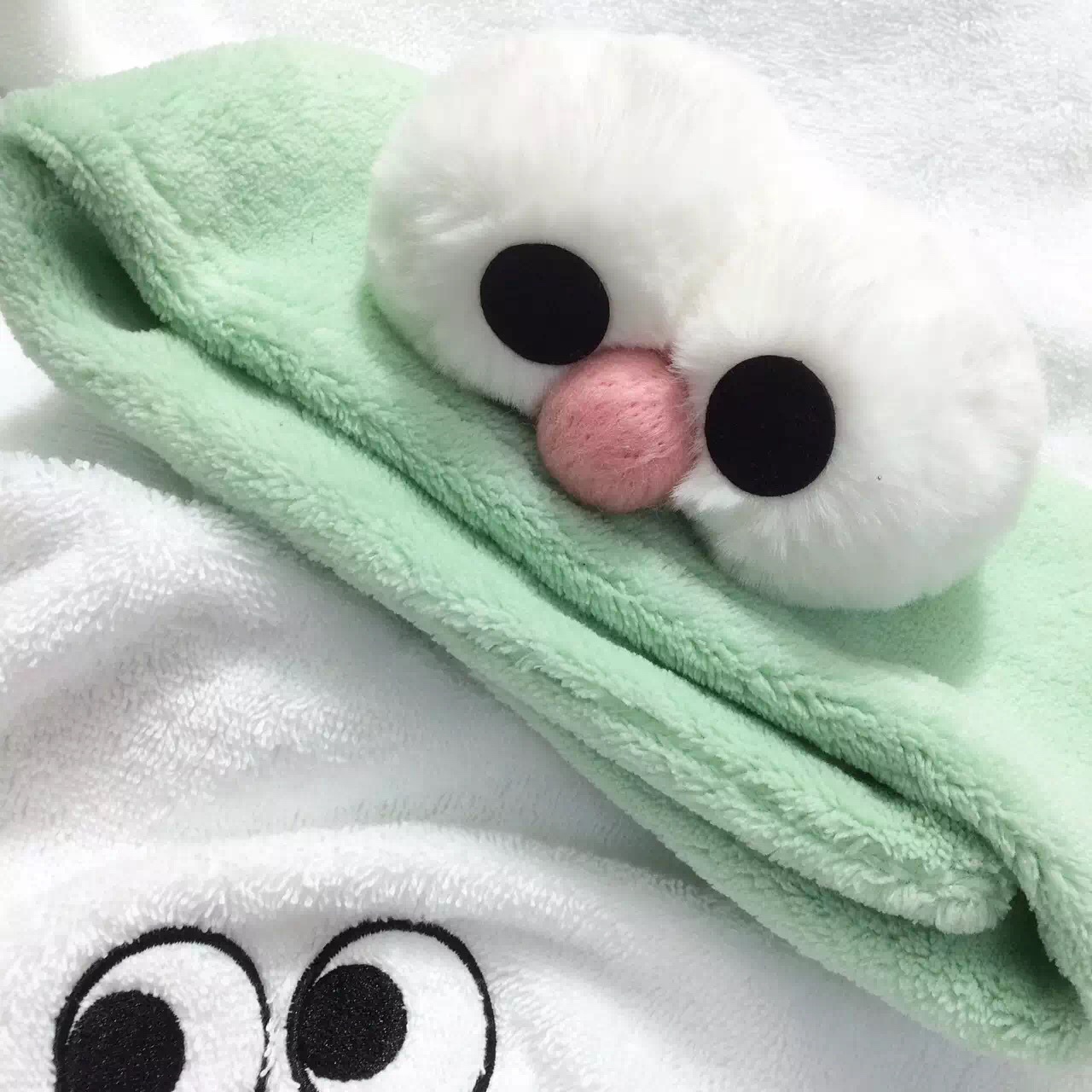 (Cloud Rice Grain) Sesame Street Cartoon to blame big eyes hair with mint green adhesive parent-child bouquet with washing face