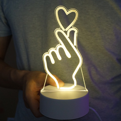 (Her Lord's) Day of the Day Lovely Girl Heart Little Night Lights Bientric Gesture Desk Lights Creative Bear-shaped Lights
