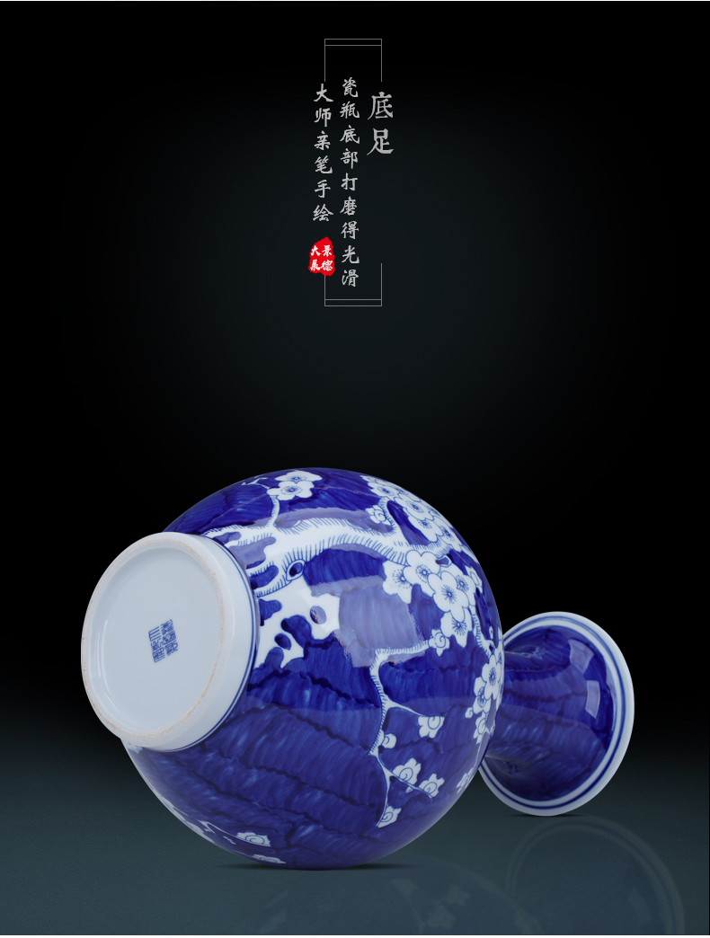 Hand - made restoring ancient ways of jingdezhen blue and white porcelain vase office bookshelves small place, a sitting room decorate ceramic bottle handicraft