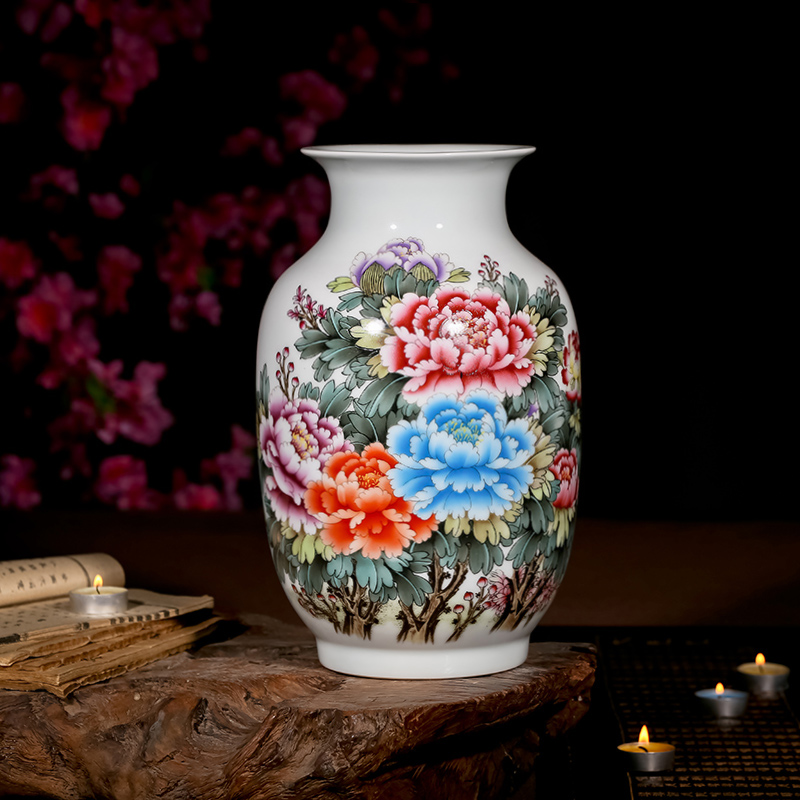 Creative white dry flower vase is contracted and I home furnishing articles jingdezhen ceramic inserts lily 's vase