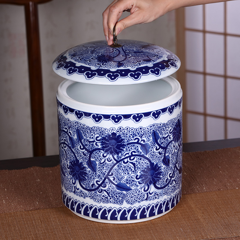 Caddy fixings large blue and white porcelain is jingdezhen ceramic storage POTS sealed as cans household storage tank receives tea restoring ancient ways