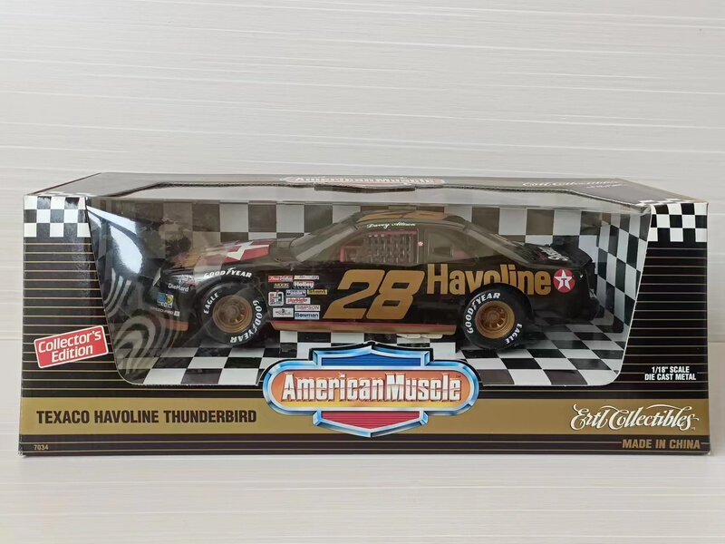 Nascar Racing 1:18 Alloy Car Model Car Model No. 28 Partial Cracks 5.22 Nascar Racing 1:18 Alloy Car Model Car Model No. 28 Partial Cracks 5.22