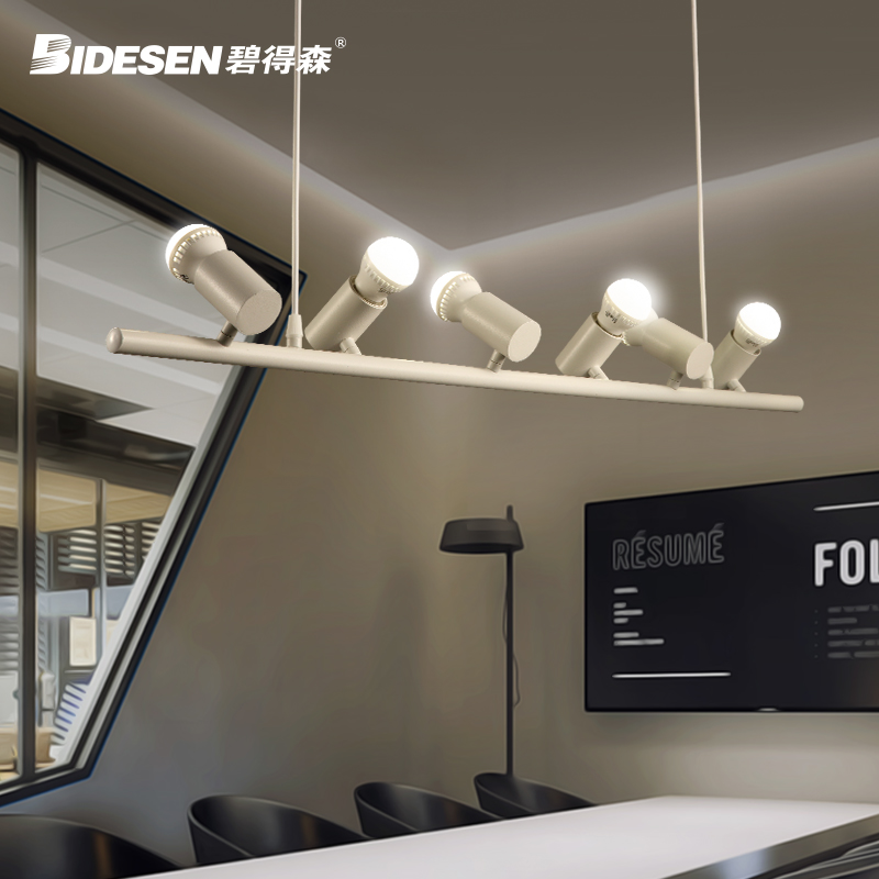 �̵�ɭ��Լ�ִ�6ͷС�����