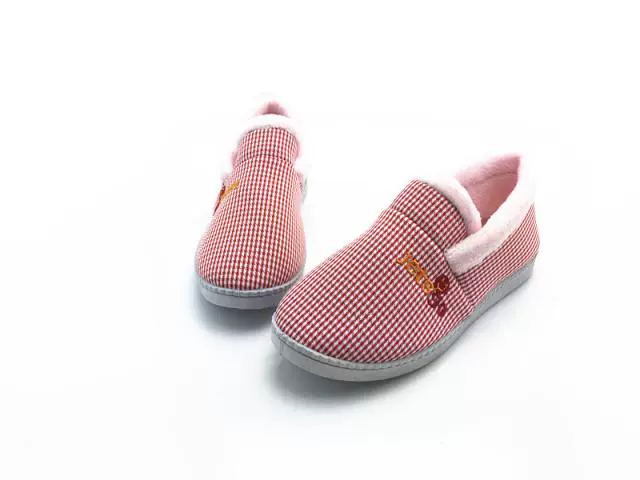 Giày cotton nữ Giày đế bằng có đế mềm chống trượt cộng với nhung văn phòng cộng với cotton trẻ trung ấm áp giúp sinh viên giày vải Bắc Kinh cũ