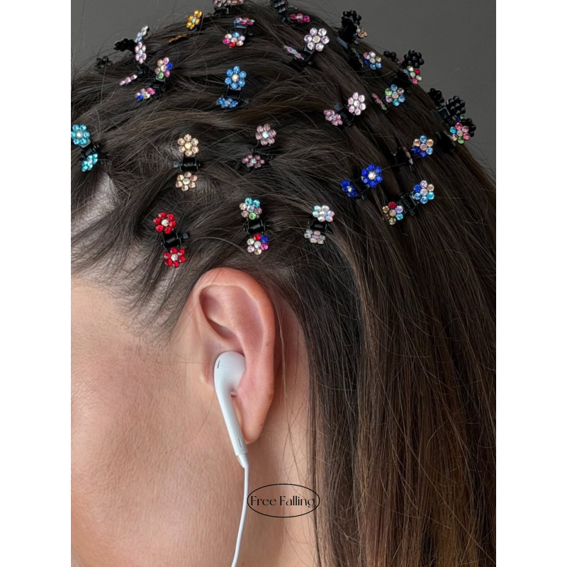 Ff Blogger's Same Style Mini Small Colorful Diamond Flower Hair Clip for Women, Back of the Head Bun Hair Clip, Hairpin, Hair Accessory Ff Blogger's Same Style Mini Small Colorful Diamond Flower Hair Clip for Women, Back of the Head Bun Hair Clip, Hairpin, Hair Accessory