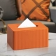 Угловой бумажный полотенце ящик-оранжевый монет вертикальная полоса