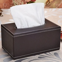 Маленький, кофейный, кожаный