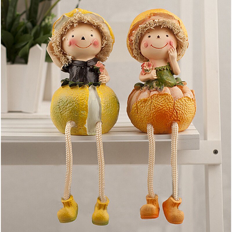 Recommended Children's Day gifts Spring garden full of vegetables and fruits hanging feet couple dolls Pastoral style home decoration decoration