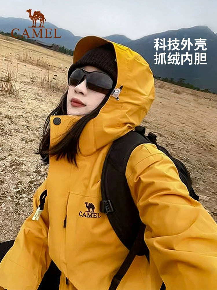 Camel Outdoor Jacket for Men and Women, 3-in-1 Black Coat, Winter Windproof and Waterproof, Suitable for Trekking and Mountaineering