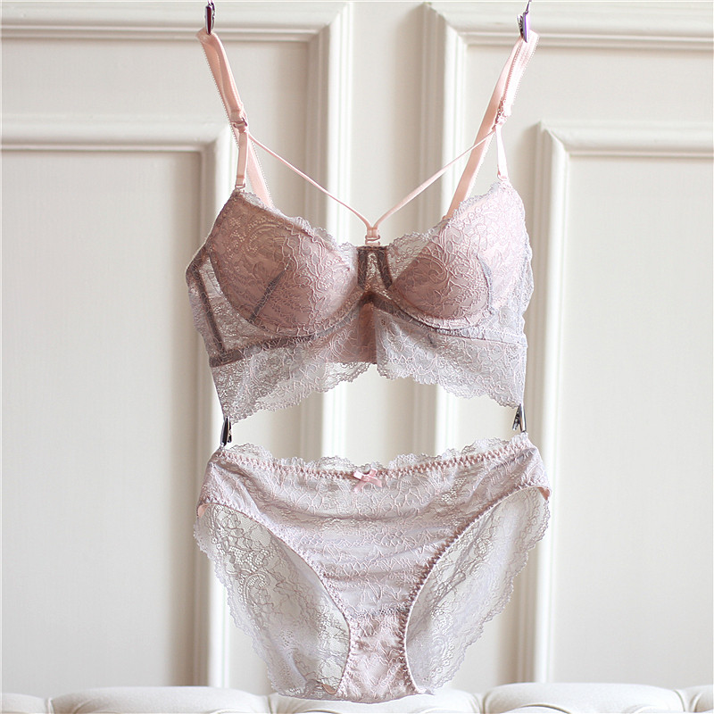 欧美文胸蕾丝刺绣薄款聚拢美胸性感 宽侧翼收副乳内衣套装深V诱惑