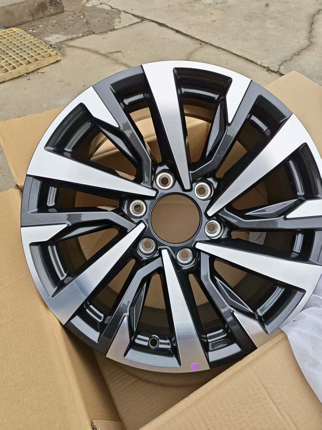 Колесный диск из алюминиевого сплава M (Automotive Parts) 18 дюймов для Great Wall Cannon / Shanhai 