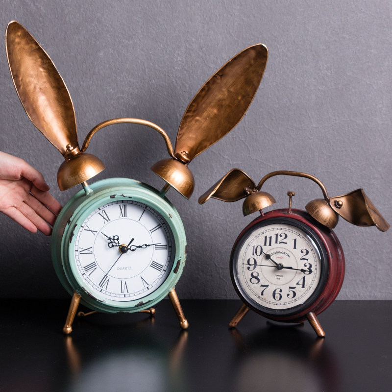Retro New Metal Wooden Rabbit Ear Alarm Clock Cafe WindowsHome Living Room decoration