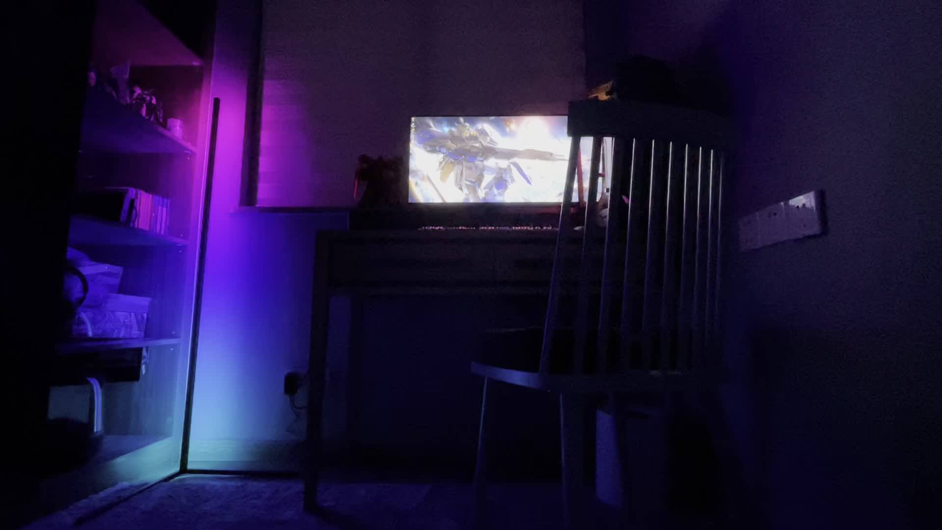 Dropshipping Smart Rgb Colorful Corner Tripod Floor Lamp With App