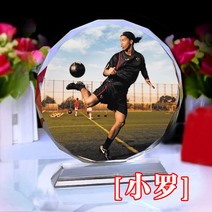 Ronaldinho Ronaldinho peripheral birthday gift doll poster souvenirs for boys and girls football fans gifts