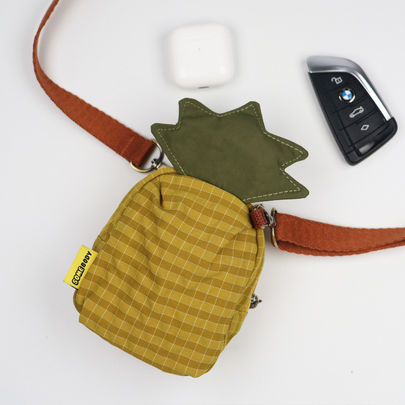 Three-Color Patchwork Small Pineapple Coin Purse 2026 Summer New Cute Key Bag Mini Earphone Bag Cartoon Small Bag Three-Color Patchwork Small Pineapple Coin Purse 2026 Summer New Cute Key Bag Mini Earphone Bag Cartoon Small Bag