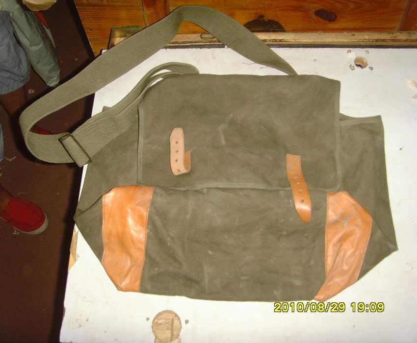 Old Handbag Green Canvas Single Shoulder Bag with Catch Fidelity Army Non-modern imitation