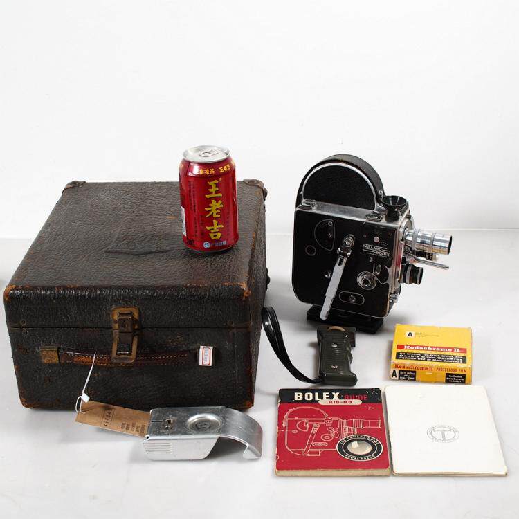 Swiss antique Bolex H8 8mm 8mm movie camera mechanical clockwork power with handle original box