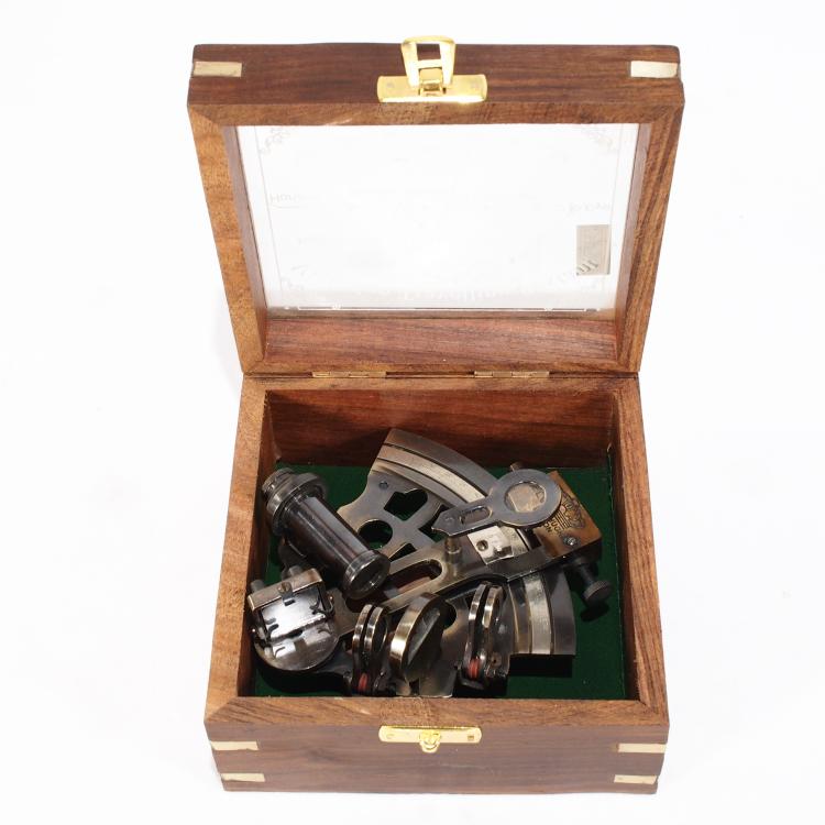 Exquisite bronze nautical six-meter measuring celestial body and waterline Included Angle Collection Pendulum handicraft with accessories box