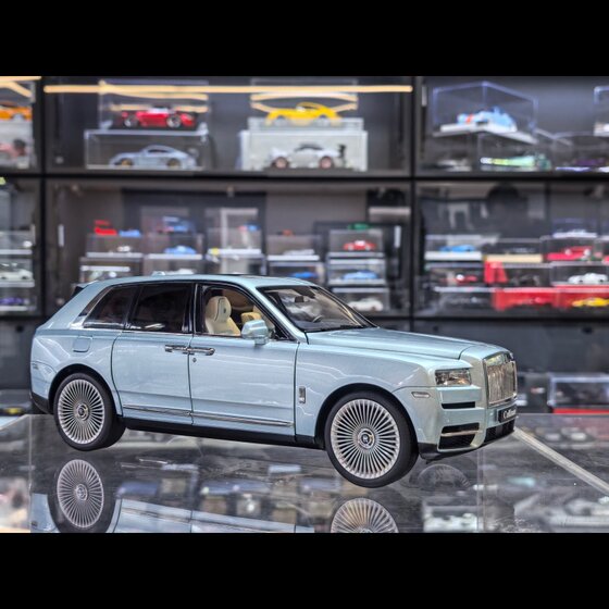 Oem 1:18 Rolls-Royce Cullinan Bb Fishing Seat Leather Case Edition Alloy Full-Function Car Model