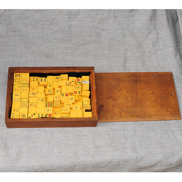 The old mahjong retro in 80s