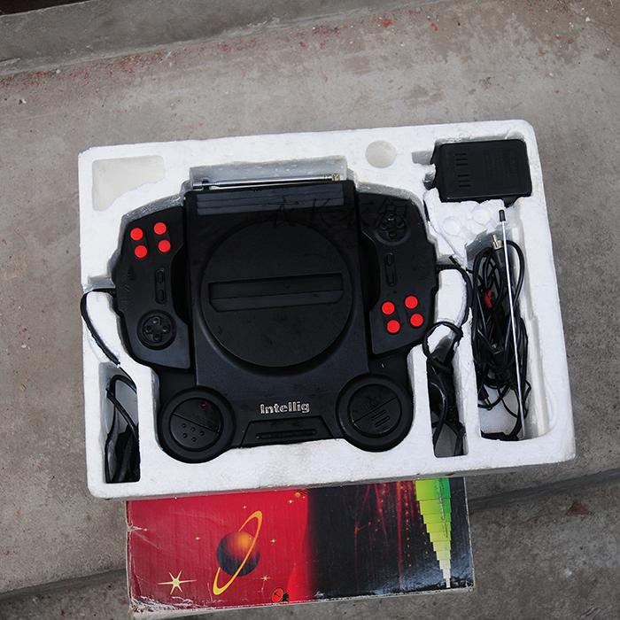 Máy trò chơi thông minh kho báu nhà máy Nintendo thẻ vàng sản phẩm hiếm trong nước nút chơi game