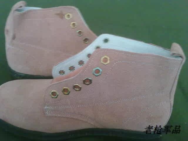 Bottes militaires en cuir - Ref 1400109 Image 3