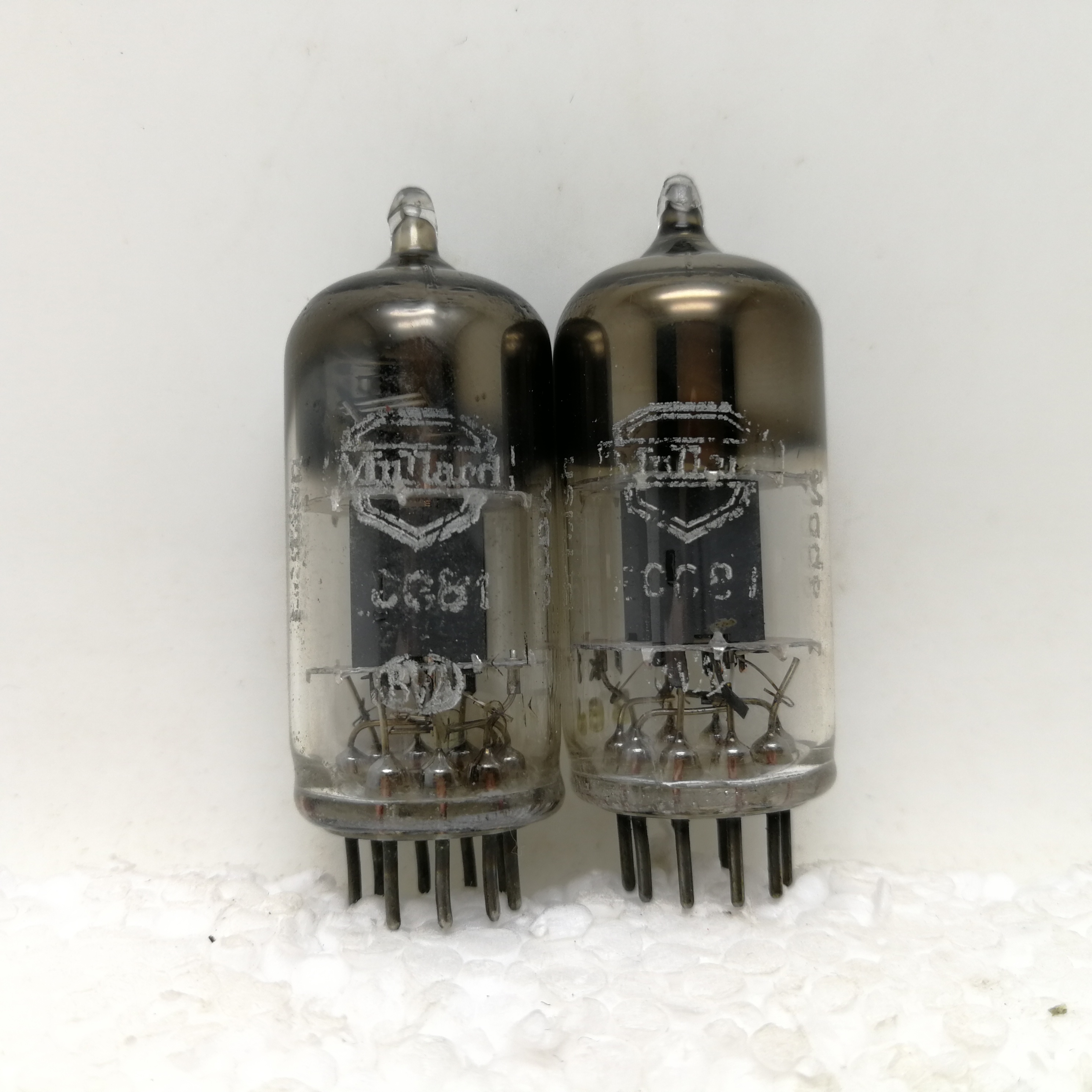 56 British Mullard ECC81 12AT7 vacuum tube square ring