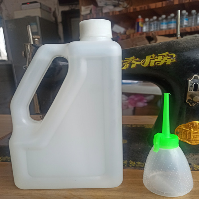 Industrial flat car computer car household old-fashioned sewing machine oil small bottle lubrication clothing car oil fan door lock printing haircut