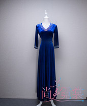 (Beijing rental)Golden velvet chorus performance suit Middle-aged chorus lady dress custom rental