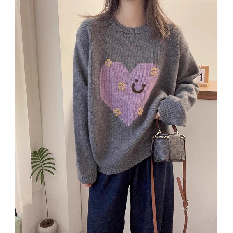 Plus Size Women's Clothing Embroidered with Hearts and Smiley Faces, New Autumn and Winter Loose High-End Lazy and Beautiful Knit Sweater