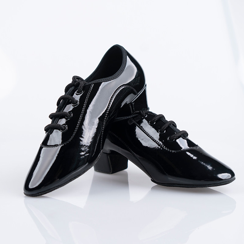 Song Liberia boys and young children dance shoes Latin national standard 100 hitch super slim leather practice shoes competition performance dance shoes B502