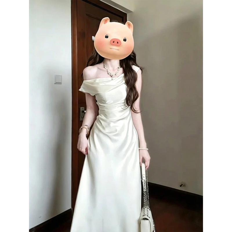 Slightly Plus-Size French-Style High-End Satin Dress with One-Shoulder Design for Women, Summer Elegant and Graceful Engagement and Registration Ceremony Long Dress Slightly Plus-Size French-Style High-End Satin Dress with One-Shoulder Design for Women, Summer Elegant and Graceful Engagement and Registration Ceremony Long Dress