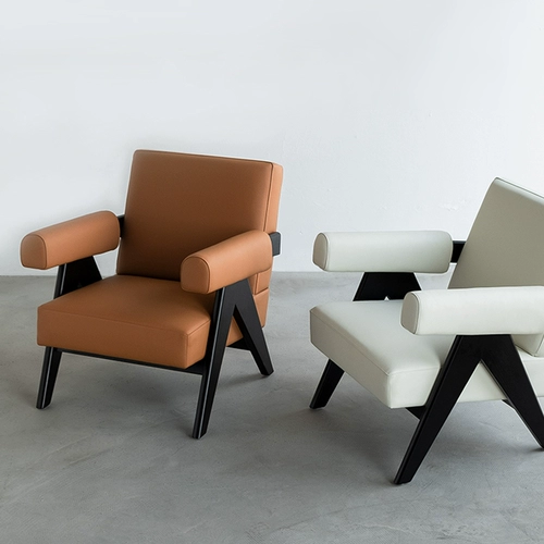 Северный сплошной деревянный стул для отдыха маленький квартира балконы кожаный одно диван -стул Дизайнер Отель Кресло кресло кресло кресло