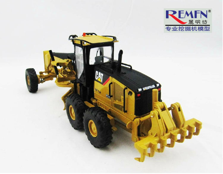Cat Caterpillar 14m3 Livellatore Motore Con Operatore 1/50 Pressofuso Cat Caterpillar 14m3 Livellatore Motore Con Operatore 1/50 Pressofuso