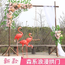 Spring and summer wedding props wooden stakes wooden doors arches outdoor lawn wedding flowers happy doors background decoration