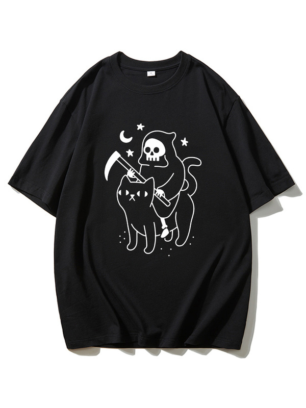 Death Rides a Black Cat Cute and Funny Illustration Short-Sleeved T-Shirt Animal Halloween Unisex Loose Fit
