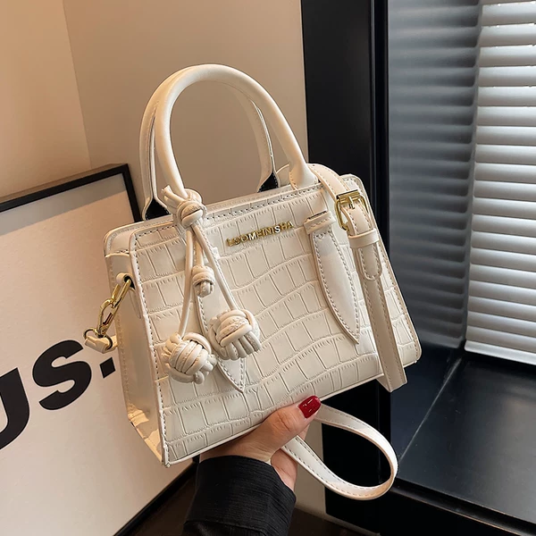 Товары от 优尚良品潮流性价比女包店