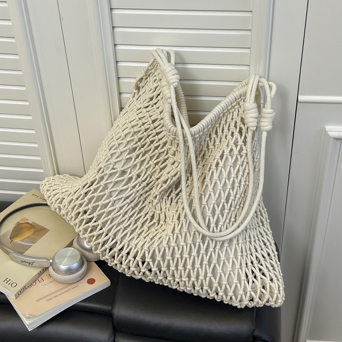 Hollow Woven Straw Large Capacity Shoulder Bag For Women 2026 New Summer Seaside Vacation Beach Basket Bag - Thumbnail 4