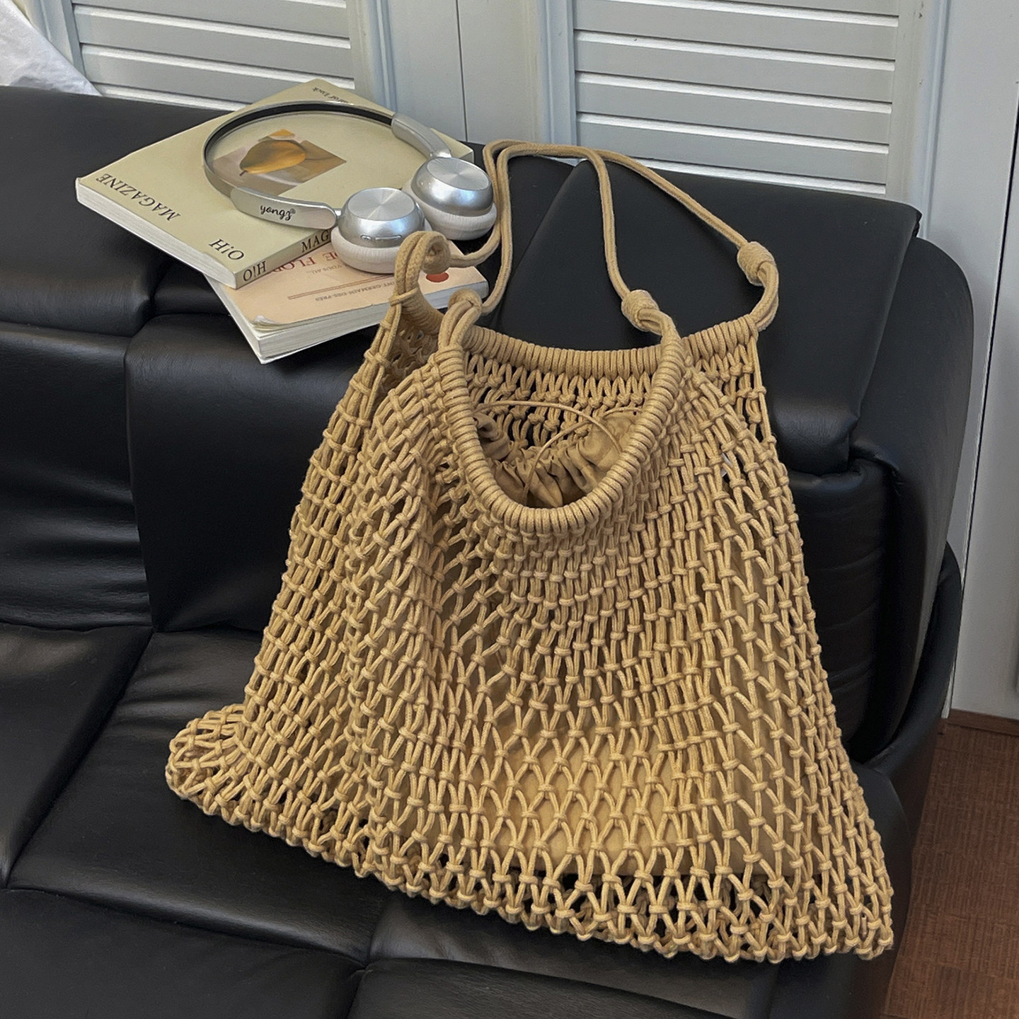 Hollow Woven Straw Large Capacity Shoulder Bag For Women 2026 New Summer Seaside Vacation Beach Basket Bag - Thumbnail 2