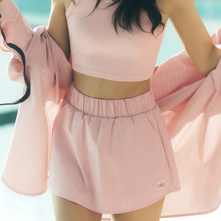 9.8大静澳洲Alo Yoga Pinstripe Daylight Mini Skirt女短裙