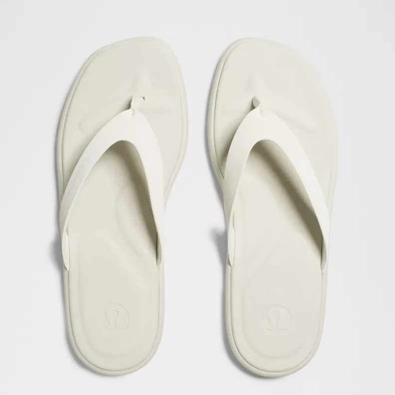 Mid-Year Big Sale! Lululemon Restfeel Flip-Flop Women's Slippers